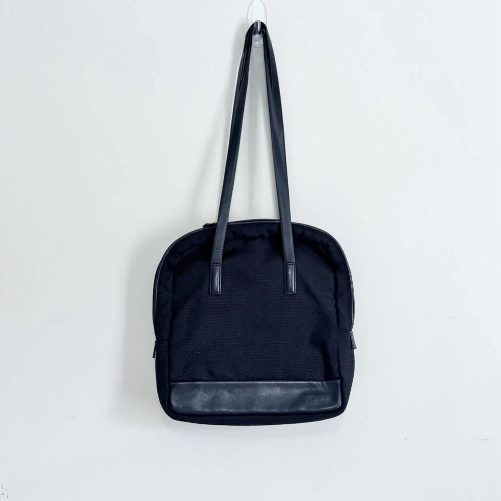 TUMI Laptop Briefcase Art Folio Zip Case Bag in Black BALLISTIC Nylon/Leather